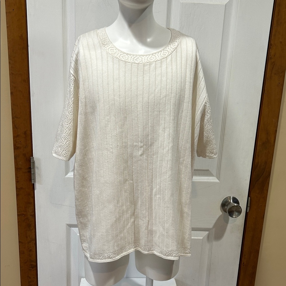 Alfred Dunner Cream Textured Short Sleeve Top